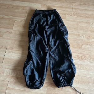 Labijou Black Parachute Cargo Pants Women’s Medium